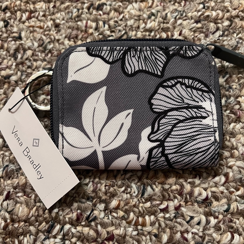 NWT Vera Bradley small wallet